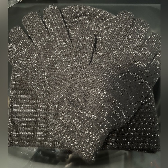 Hat Attack | Beanie & Gloves Set | NWOT - Picture 7 of 10